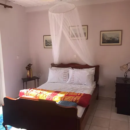 Διαμέρισμα George House Psari